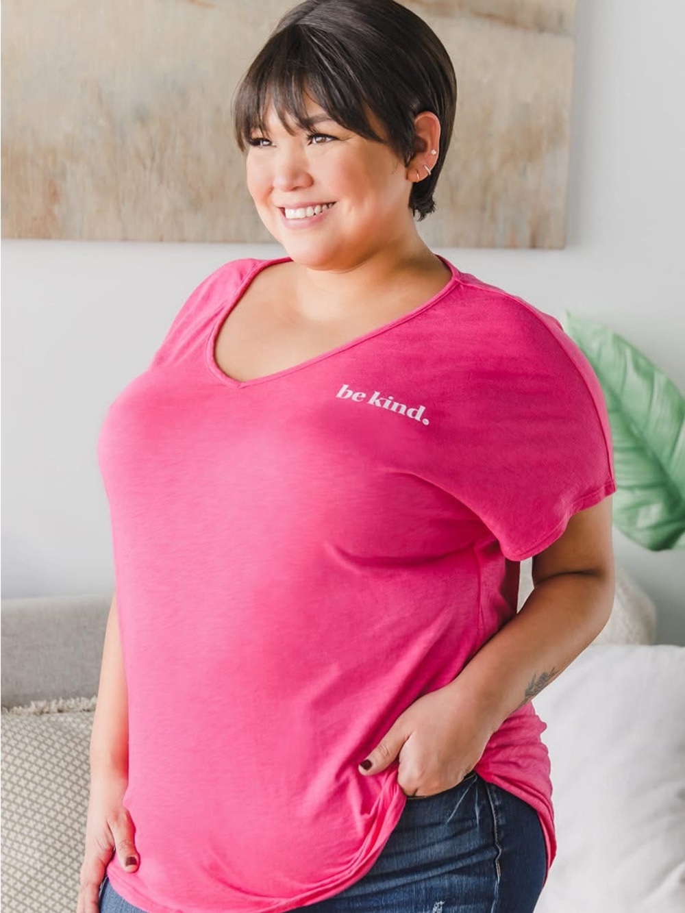 Be Kind Tee 🍒 Hot Pink, Size Small **Silver Icing Essential Tee Exclusive
